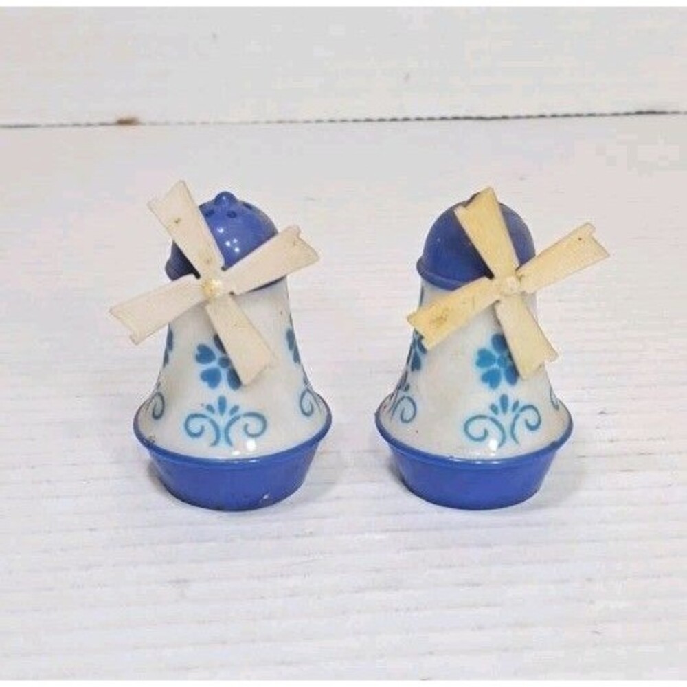 Vintage Windmill Salt & Pepper Shakers Blue White Plastic 2.75" Hong Kong Decor
